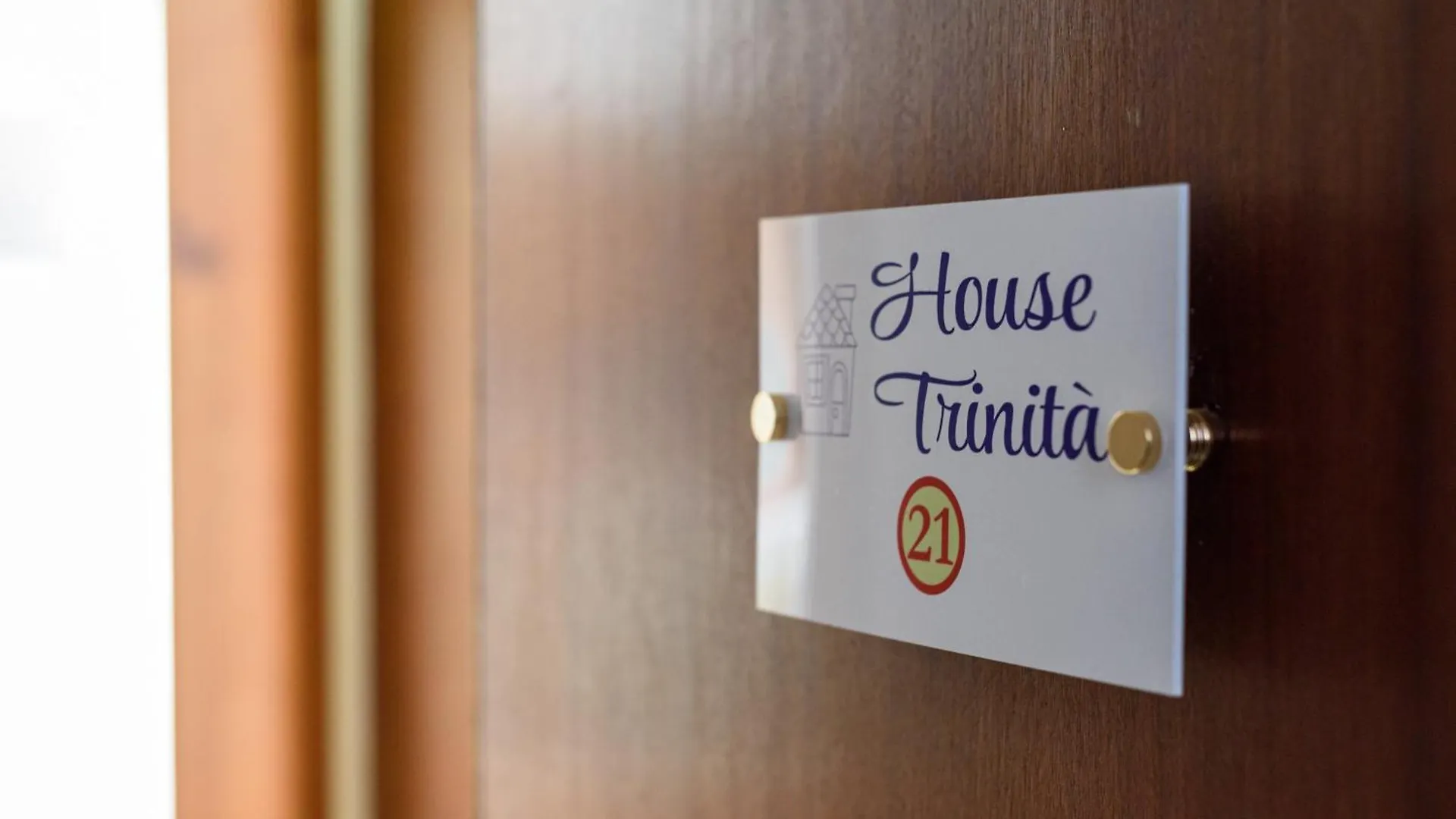 House Trinita 21 Apartment Naples 0*,  Italy